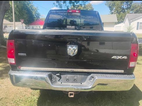 Used 2012 RAM 1500 Classic SLT image 4