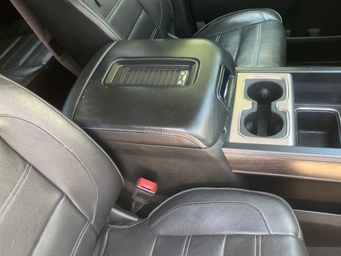 Used 2017 GMC Sierra 1500 Denali AWD/4WD image 28