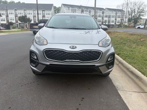 Used 2020 Kia Sportage LX w/ LX Popular Package AWD/4WD image 15