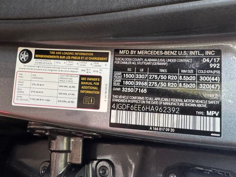 Used 2017 Mercedes-Benz GLS 450 4MATIC image 30