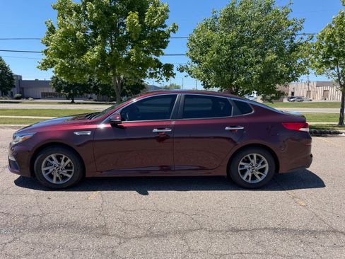 Used 2019 Kia Optima LX FWD image 1