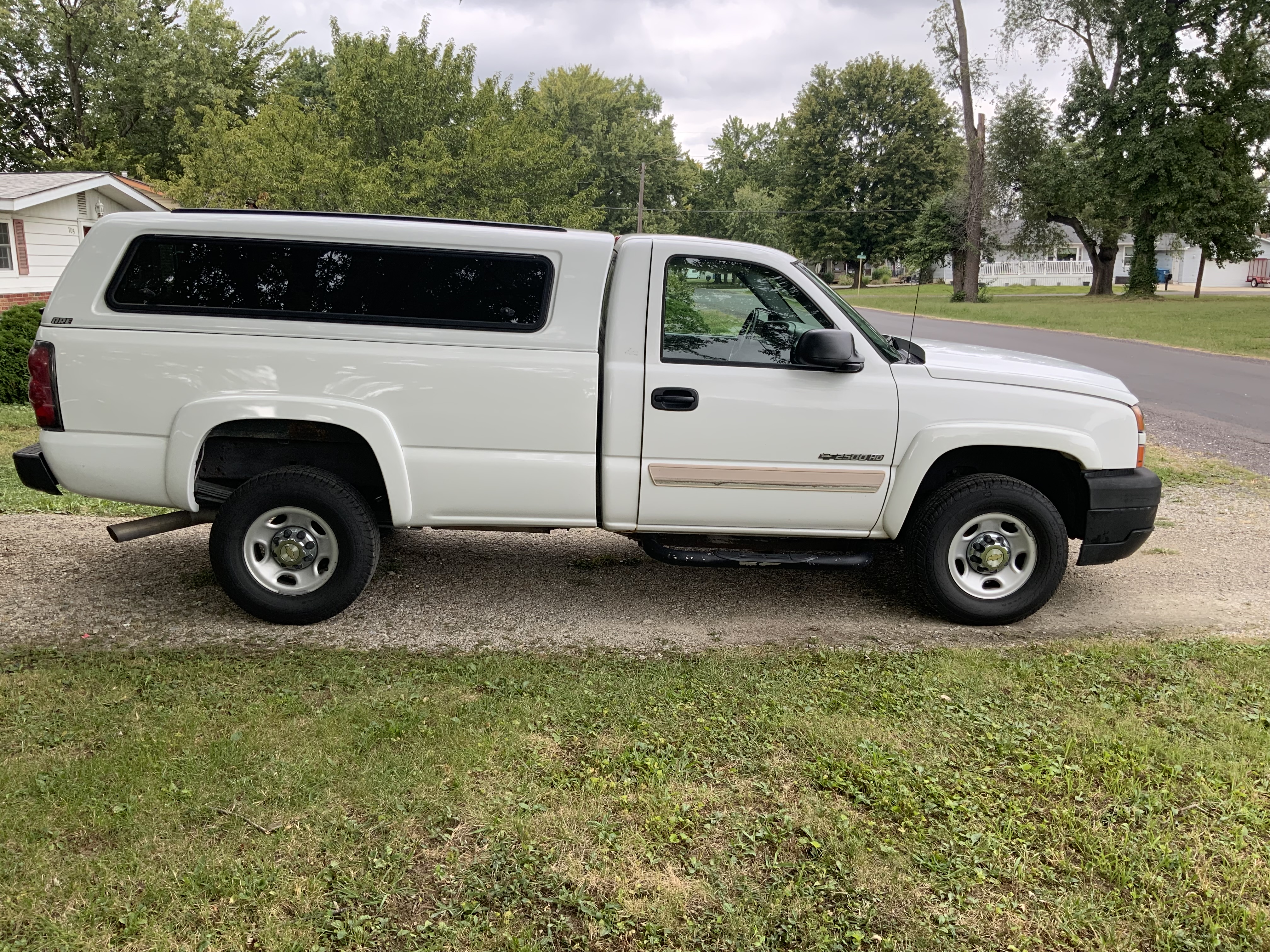 Used 2005 Chevrolet Silverado 2500 LS RWD image 8