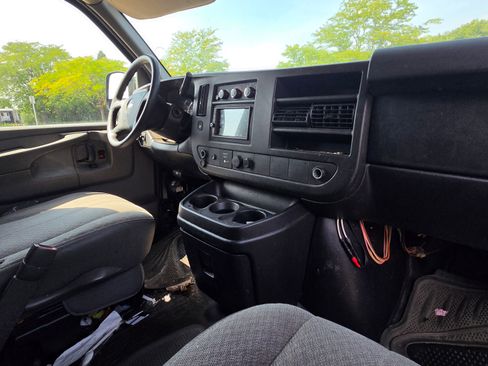 Used 2012 Chevrolet Express 2500 w/ Power Package RWD image 14