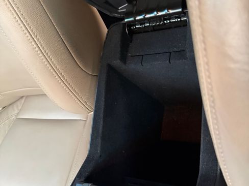 Used 2017 Ford Explorer FWD image 40