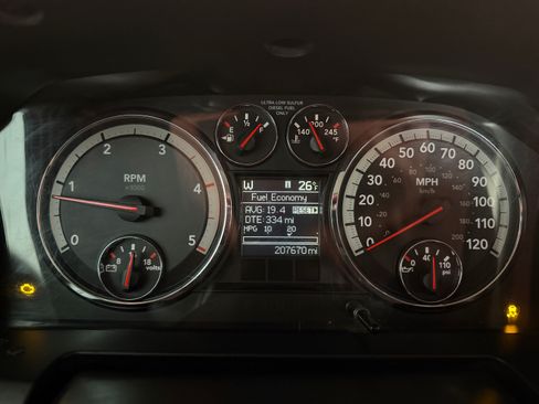 Used 2012 RAM 2500 SLT image 12