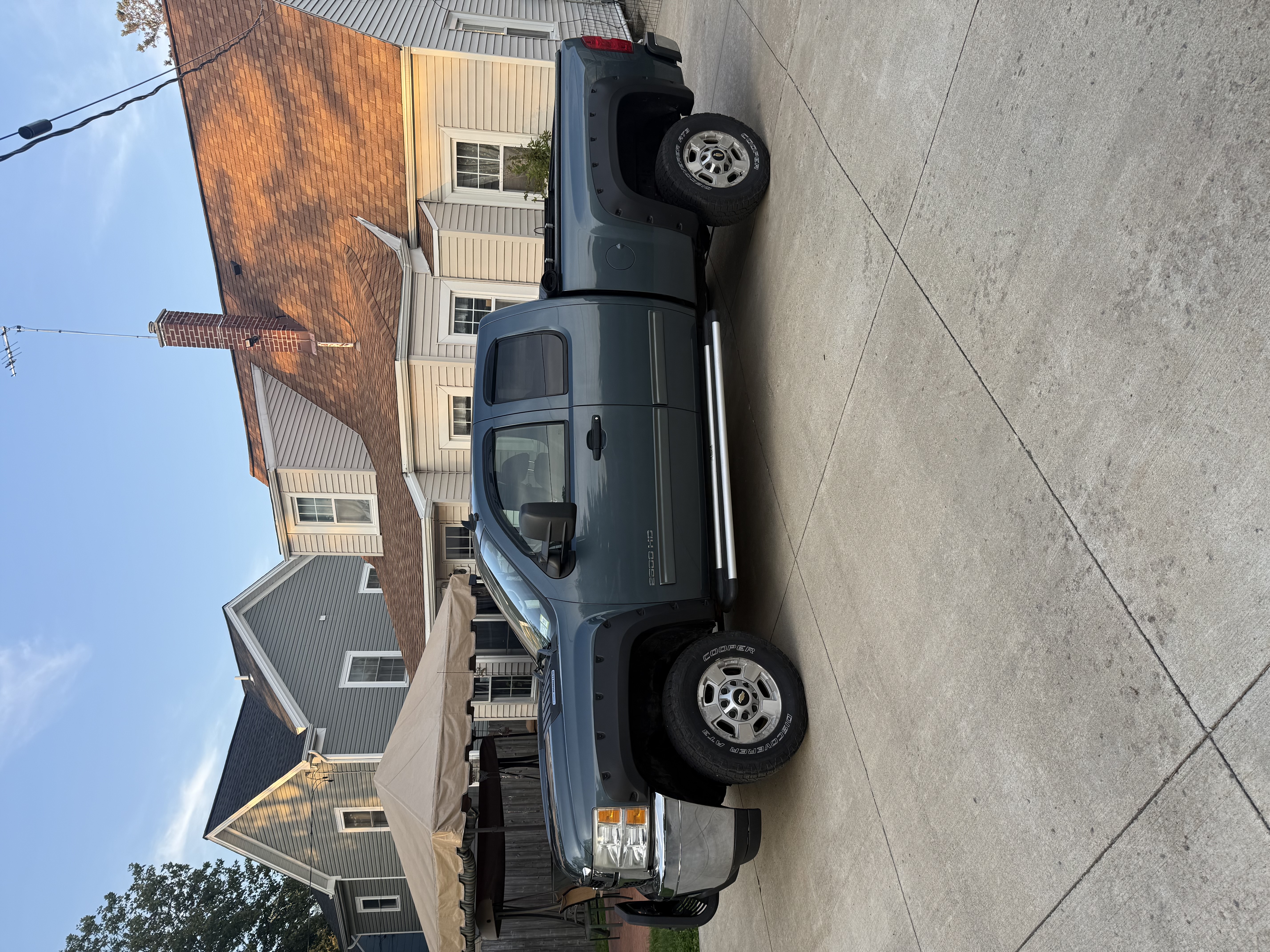 Used 2011 Chevrolet Silverado 2500 LT w/ Convenience Package AWD/4WD image 1
