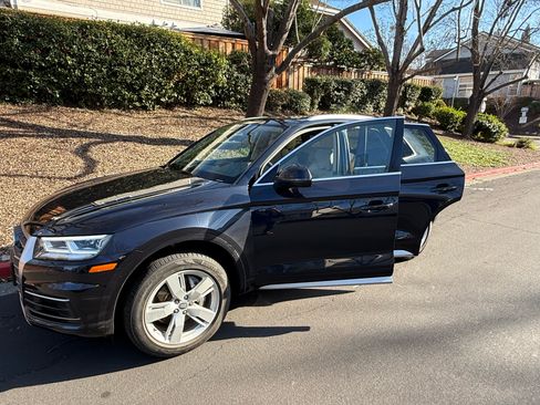 Used 2019 Audi Q5 2.0T Premium Plus w/ Premium Plus Package image 6