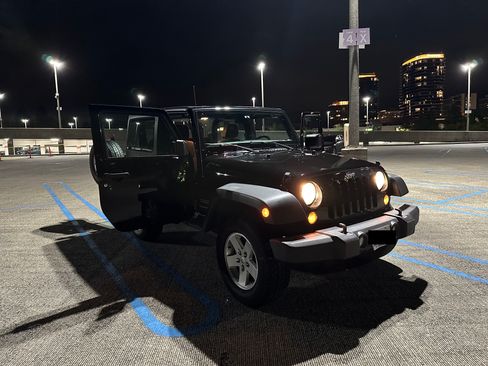 Used 2016 Jeep Wrangler Sport w/ Quick Order Package 24S image 8