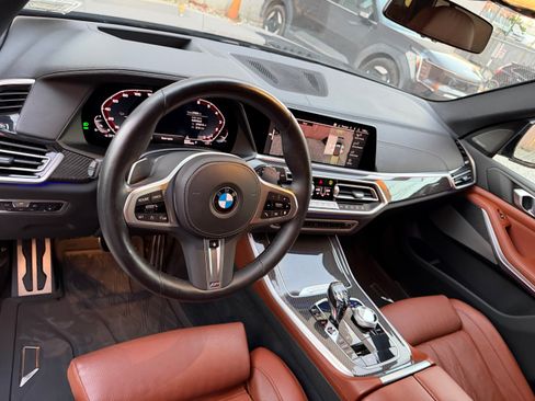 Used 2023 BMW X5 M50i w/ Executive Package AWD/4WD image 19