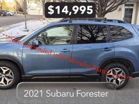 Used 2021 Subaru Forester Premium image 1