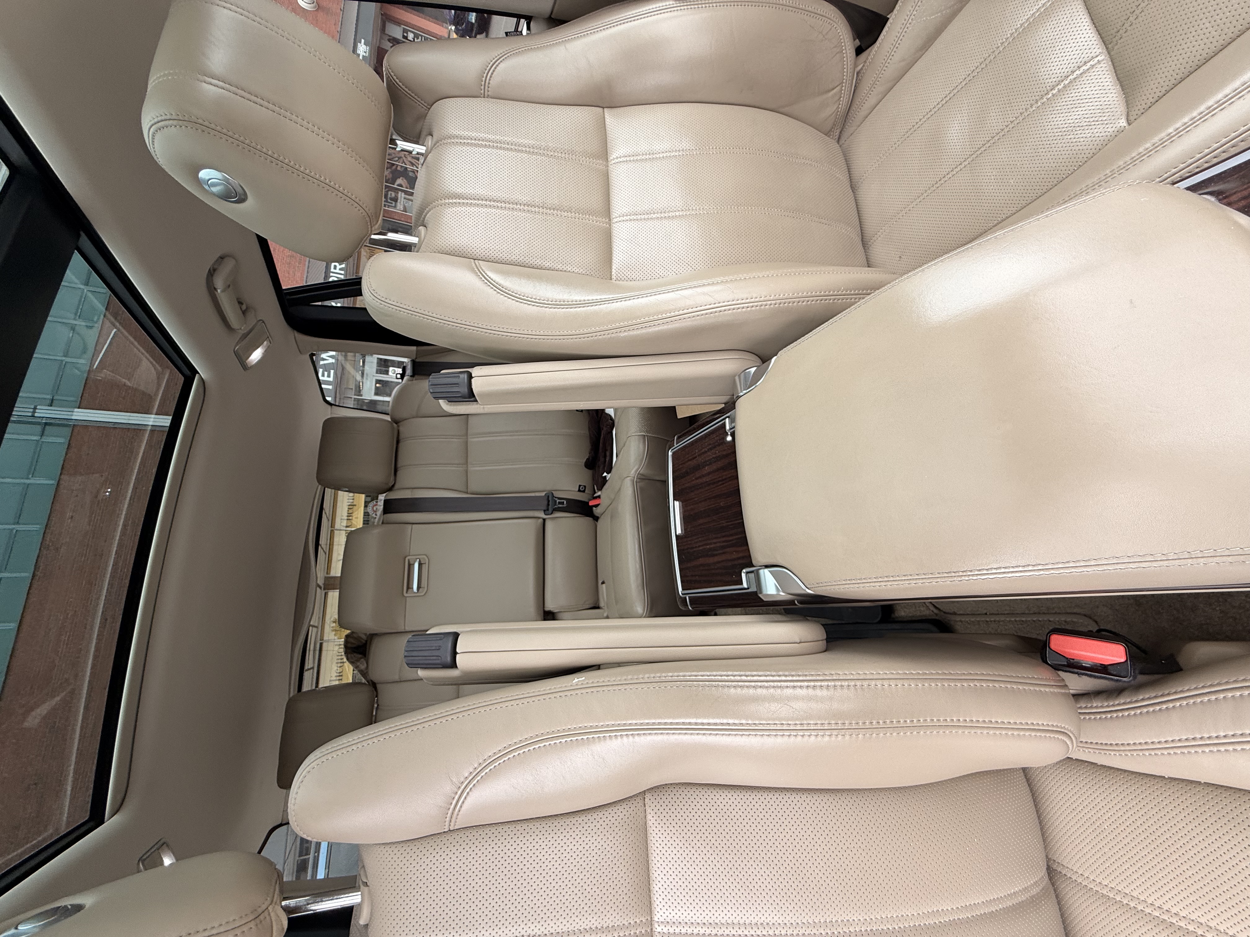 Used 2016 Land Rover Range Rover Long Wheelbase Supercharged AWD/4WD image 5
