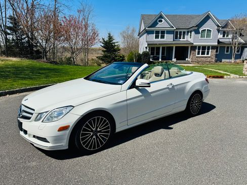 Used 2011 Mercedes-Benz E 350 Cabriolet image 13