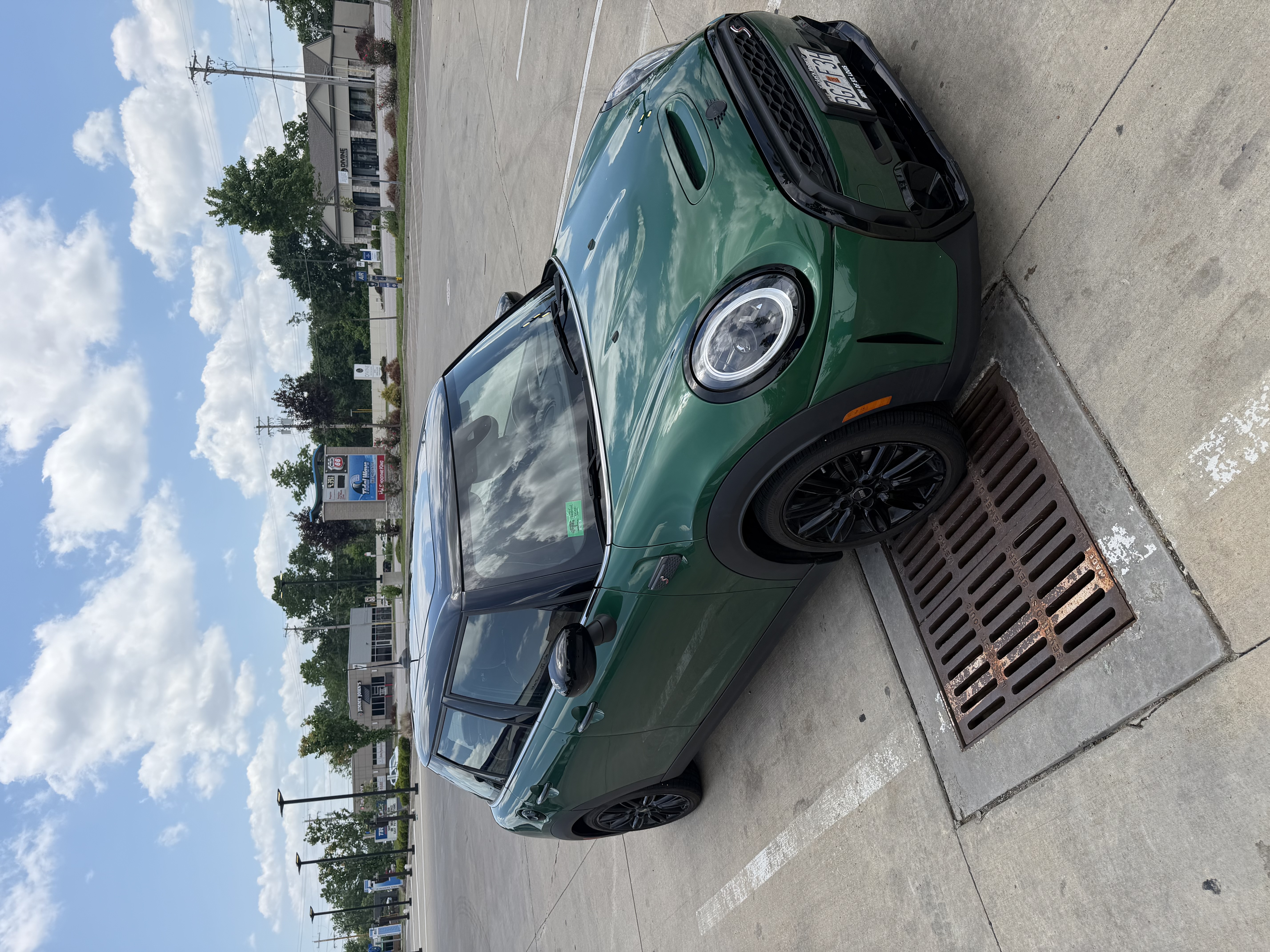 Used 2022 MINI Cooper S FWD image 2
