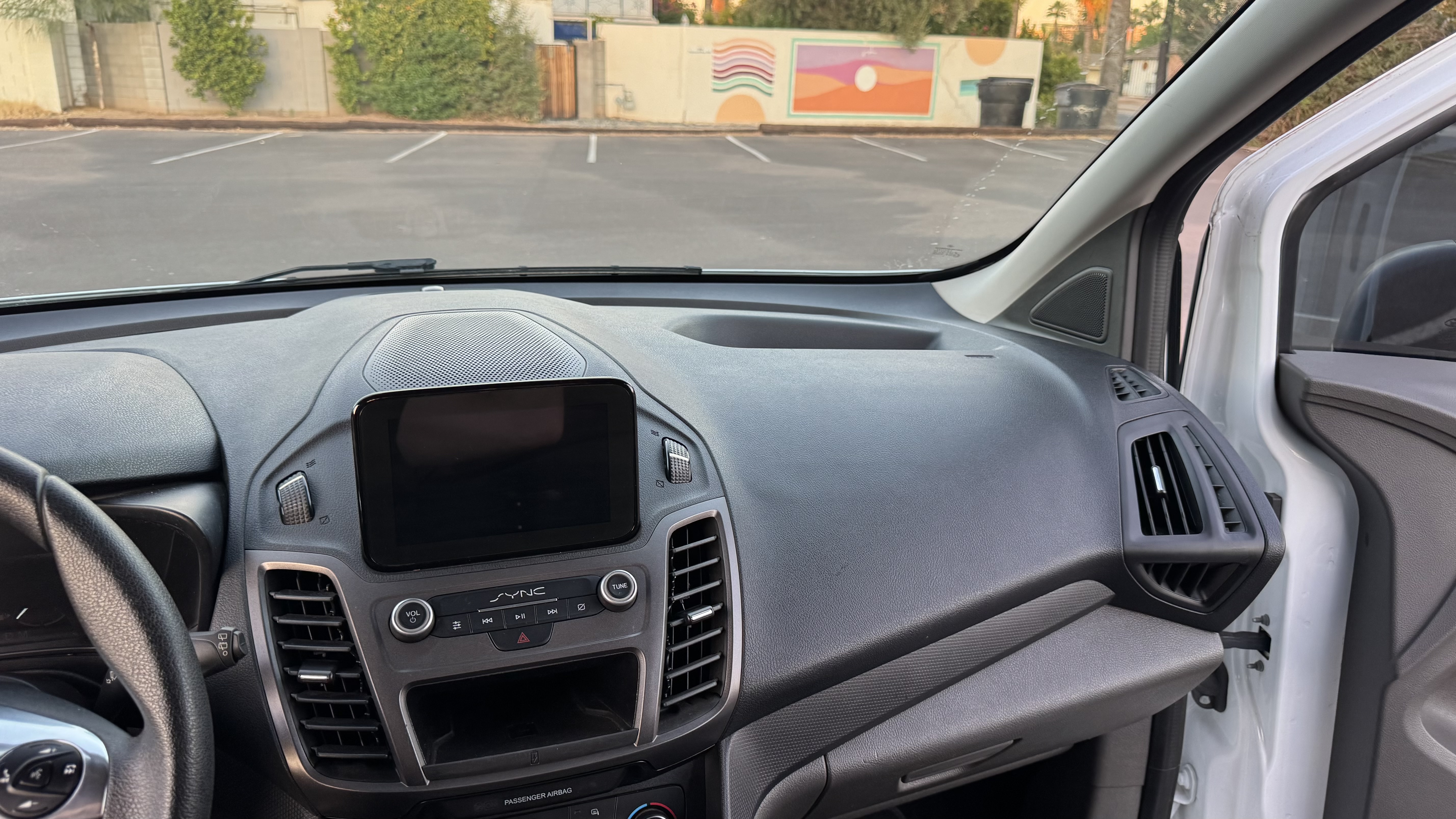 Used 2020 Ford Transit Connect XLT FWD image 15