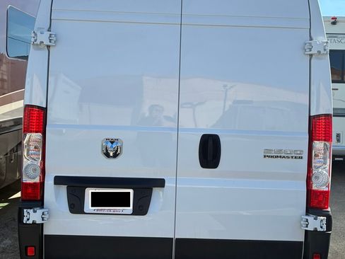 Used 2023 RAM ProMaster 2500 image 5