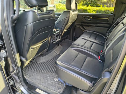 Used 2022 RAM 1500 Laramie image 15