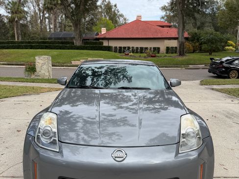Used 2006 Nissan 350Z Track w/ (N93) Cargo Convenience Pkg image 14