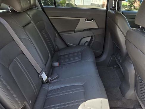 Used 2012 Kia Sportage EX w/ EX Premium Pkg image 27