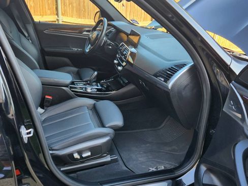 Used 2021 BMW X3 xDrive30i w/ Premium Package image 13