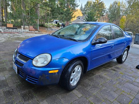 Used 2005 Dodge Neon SXT image 9
