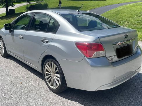 Used 2013 Subaru Impreza 2.0i Limited w/ Popular Pkg 2 AWD/4WD image 2
