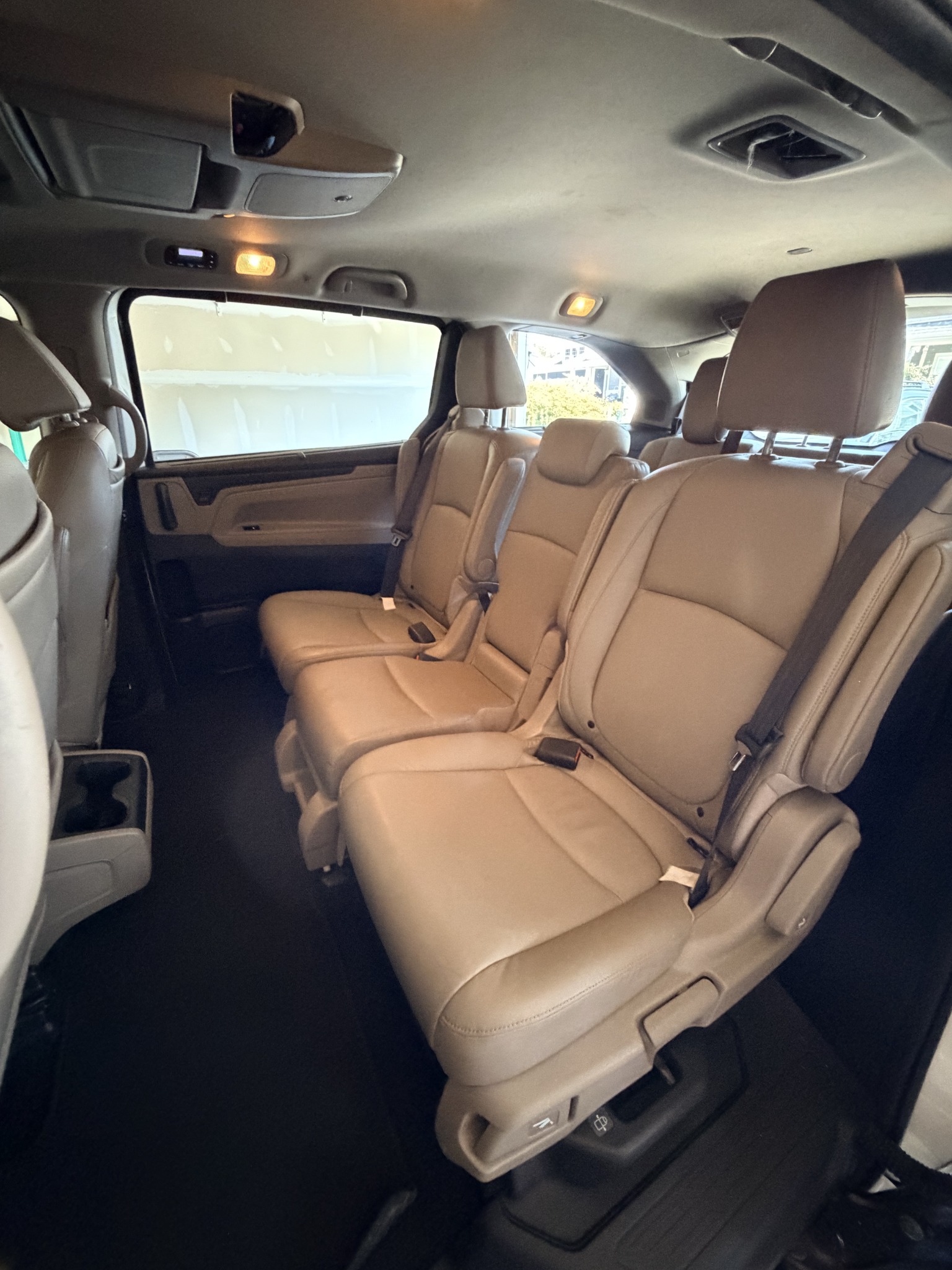 Used 2018 Honda Odyssey Elite image 13