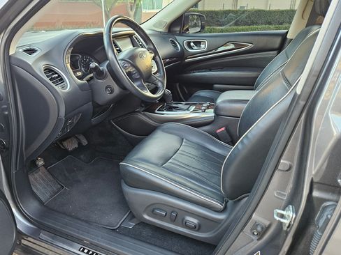 Used 2019 INFINITI QX60 Luxe w/ Sensory Package AWD/4WD image 9