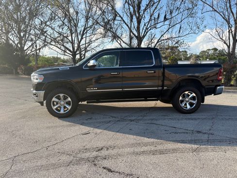 Used 2019 RAM 1500 Limited image 12