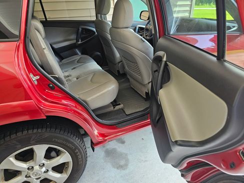 Used 2010 Toyota RAV4 Limited AWD/4WD image 13