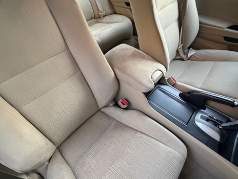 Used 2012 Honda Accord LX image 11
