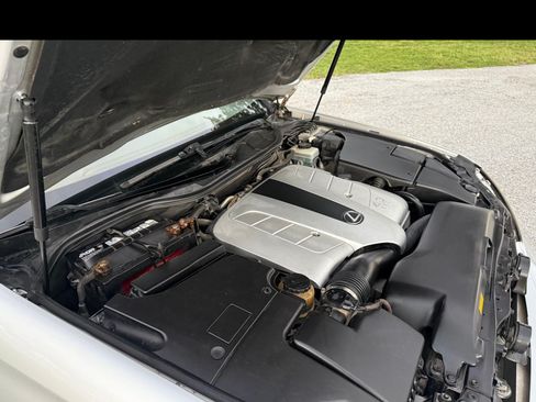 Used 2004 Lexus LS 430 image 13