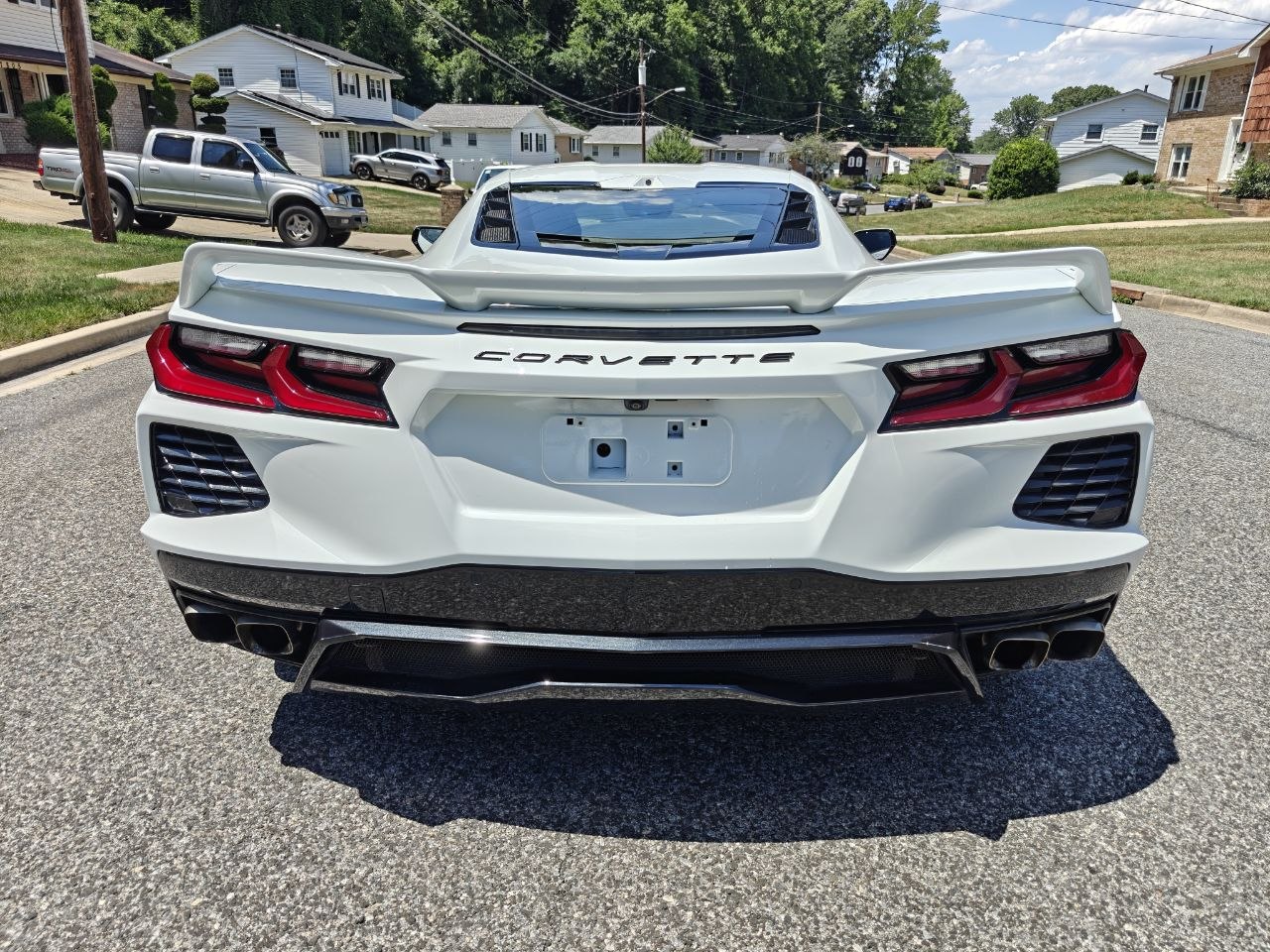 Used 2020 Chevrolet Corvette Stingray Premium Cpe w/ 3LT Preferred Equipment Group RWD image 4