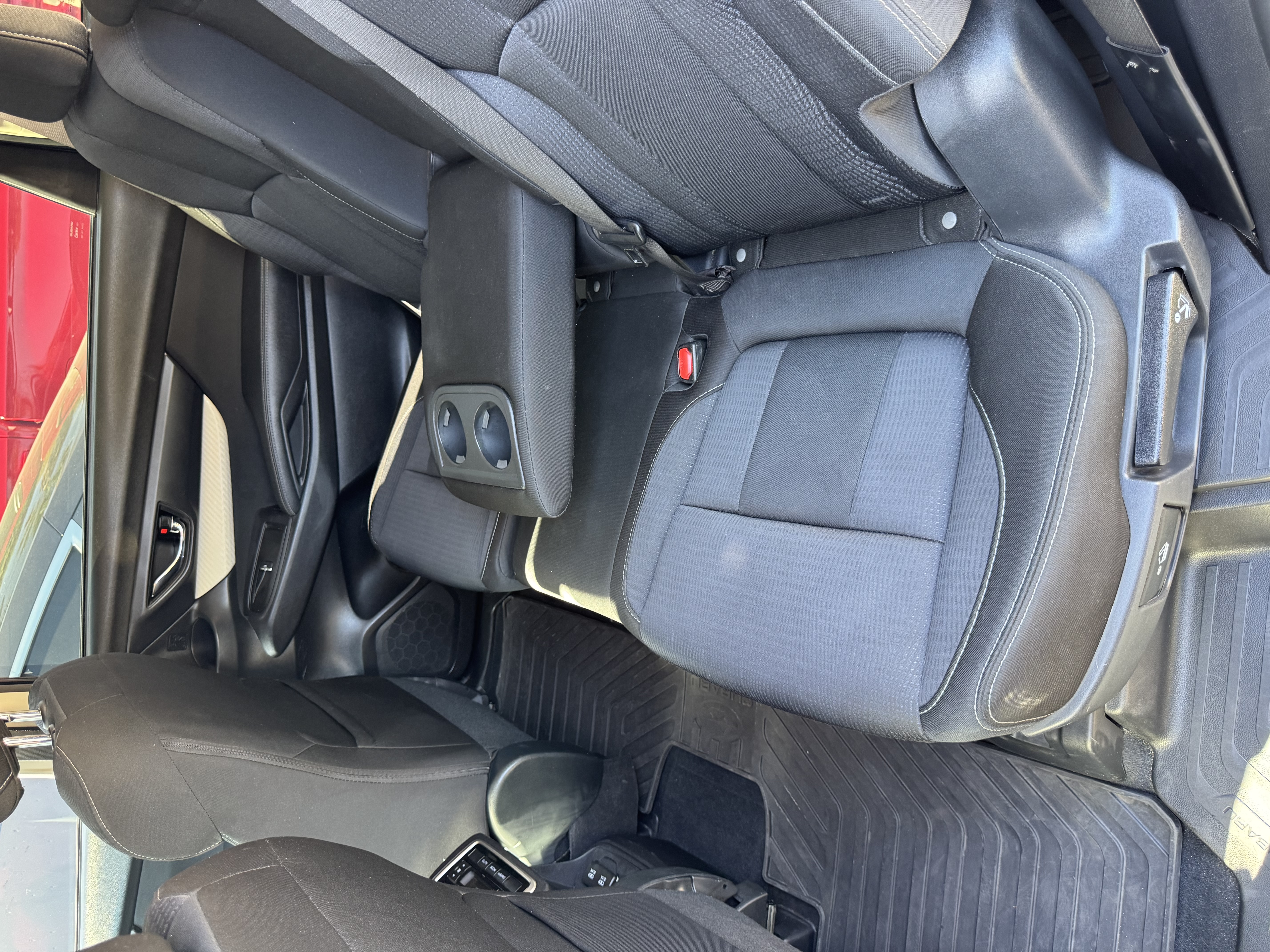 Used 2021 Subaru Ascent Premium w/ Convenience Package AWD/4WD image 9
