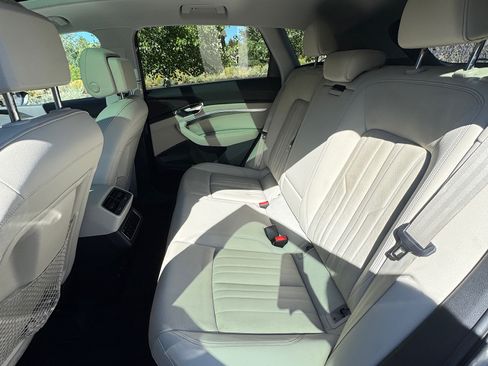 Used 2022 Audi e-tron Premium Plus image 13