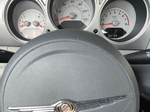 Used 2006 Chrysler PT Cruiser Touring image 11