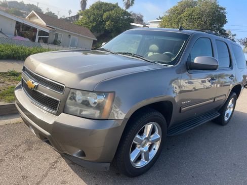 Used 2012 Chevrolet Tahoe LT w/ Luxury Package image 6