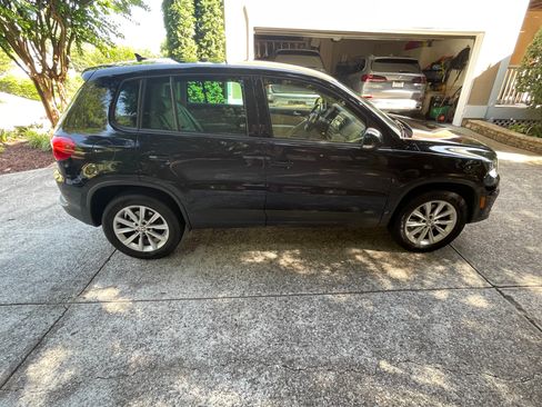 Used 2014 Volkswagen Tiguan SE FWD image 5