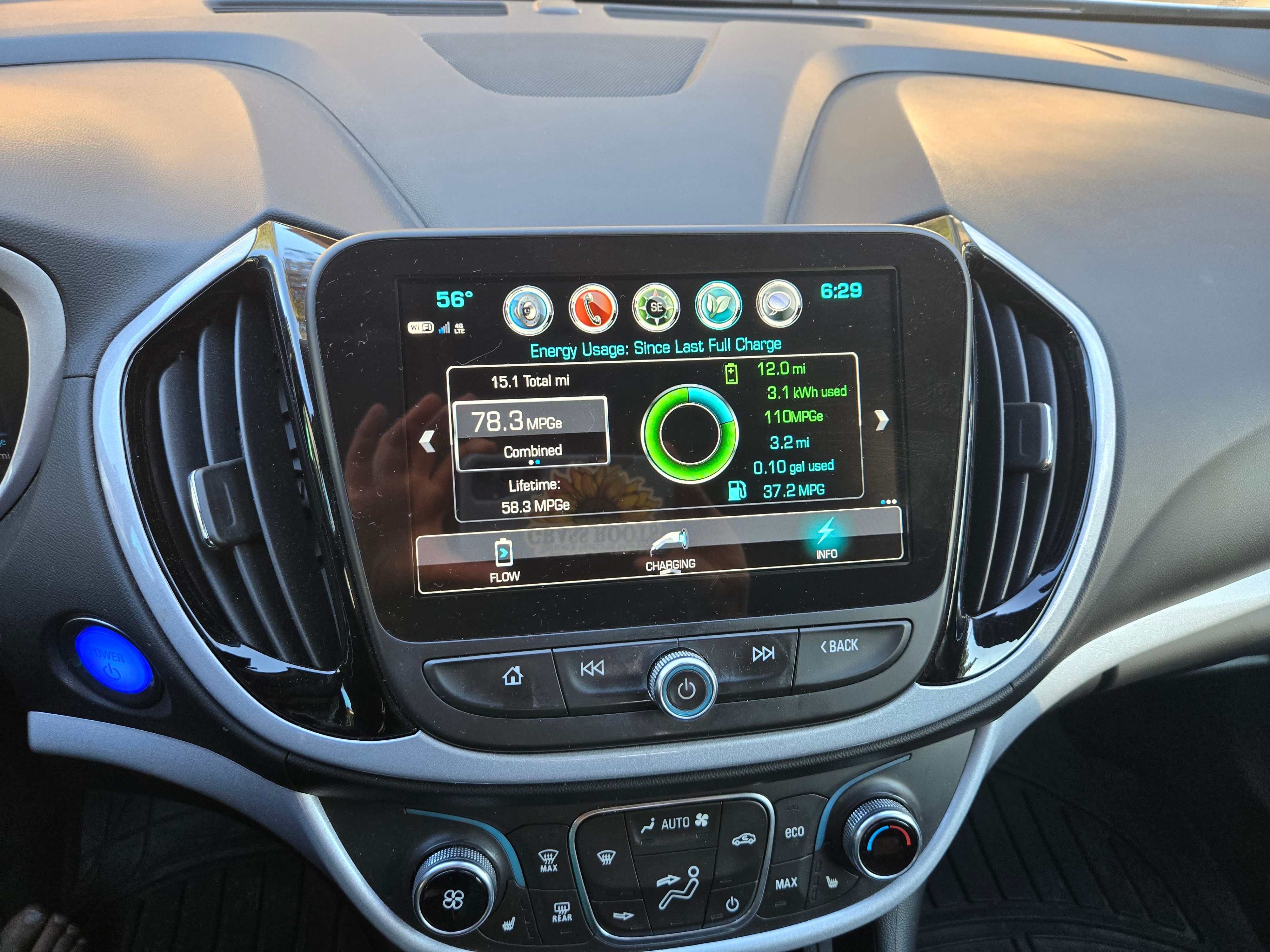 Used 2018 Chevrolet Volt LT w/ Comfort Package FWD image 16