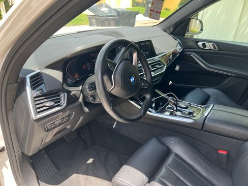 Used 2019 BMW X5 xDrive40i w/ Convenience Package AWD/4WD image 8