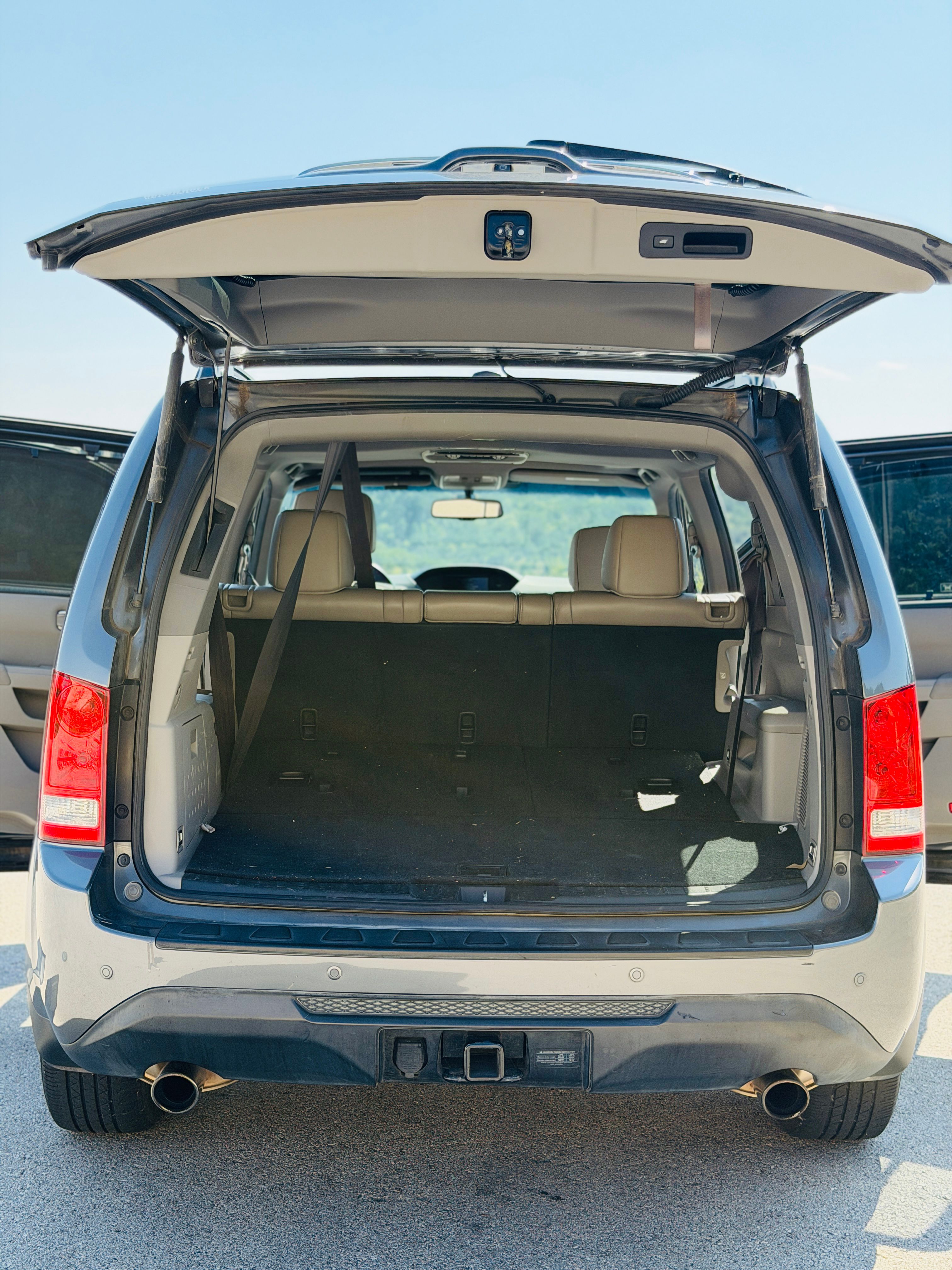 Used 2012 Honda Pilot Touring image 14