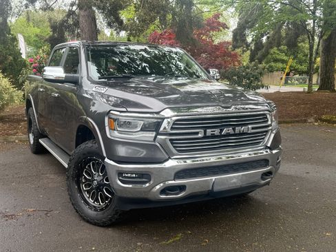Used 2020 RAM 1500 Laramie AWD/4WD image 1