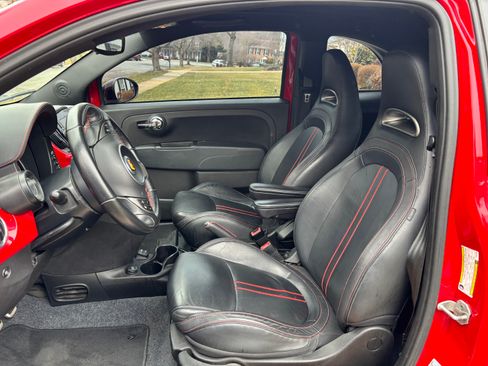 Used 2017 FIAT 500 Abarth w/ Popular Equipment Package image 9