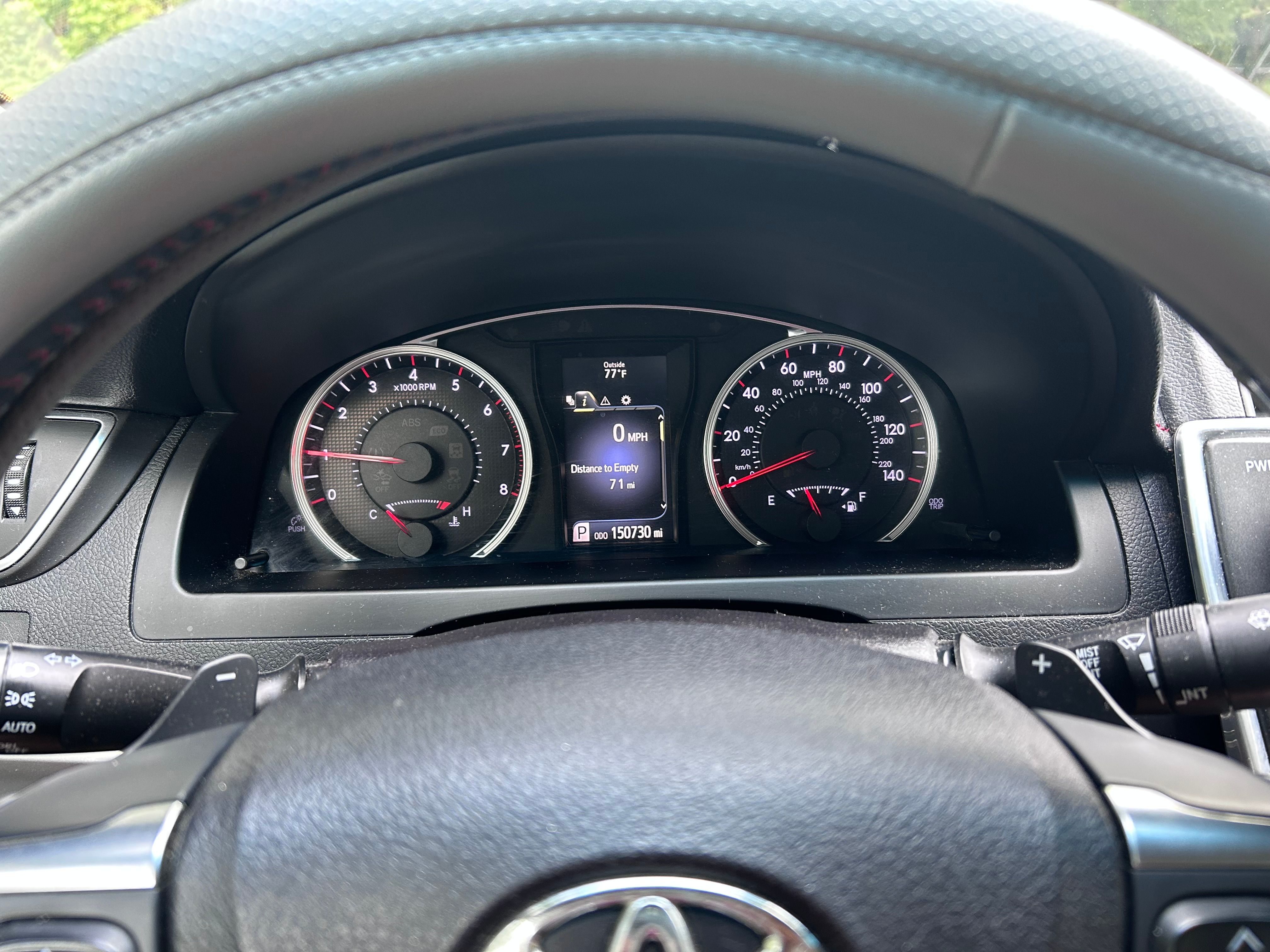 Used 2016 Toyota Camry SE FWD image 4