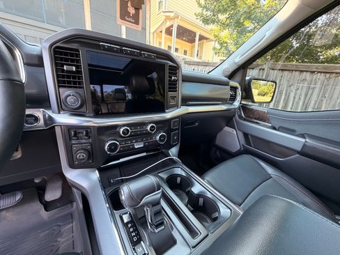 Used 2023 Ford F150 Lariat w/ Equipment Group 502A High AWD/4WD image 28