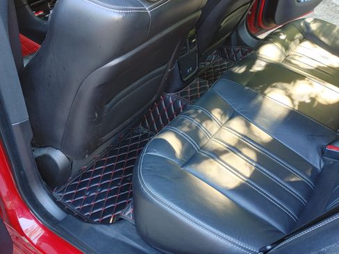 Used 2016 Chrysler 300 S image 10