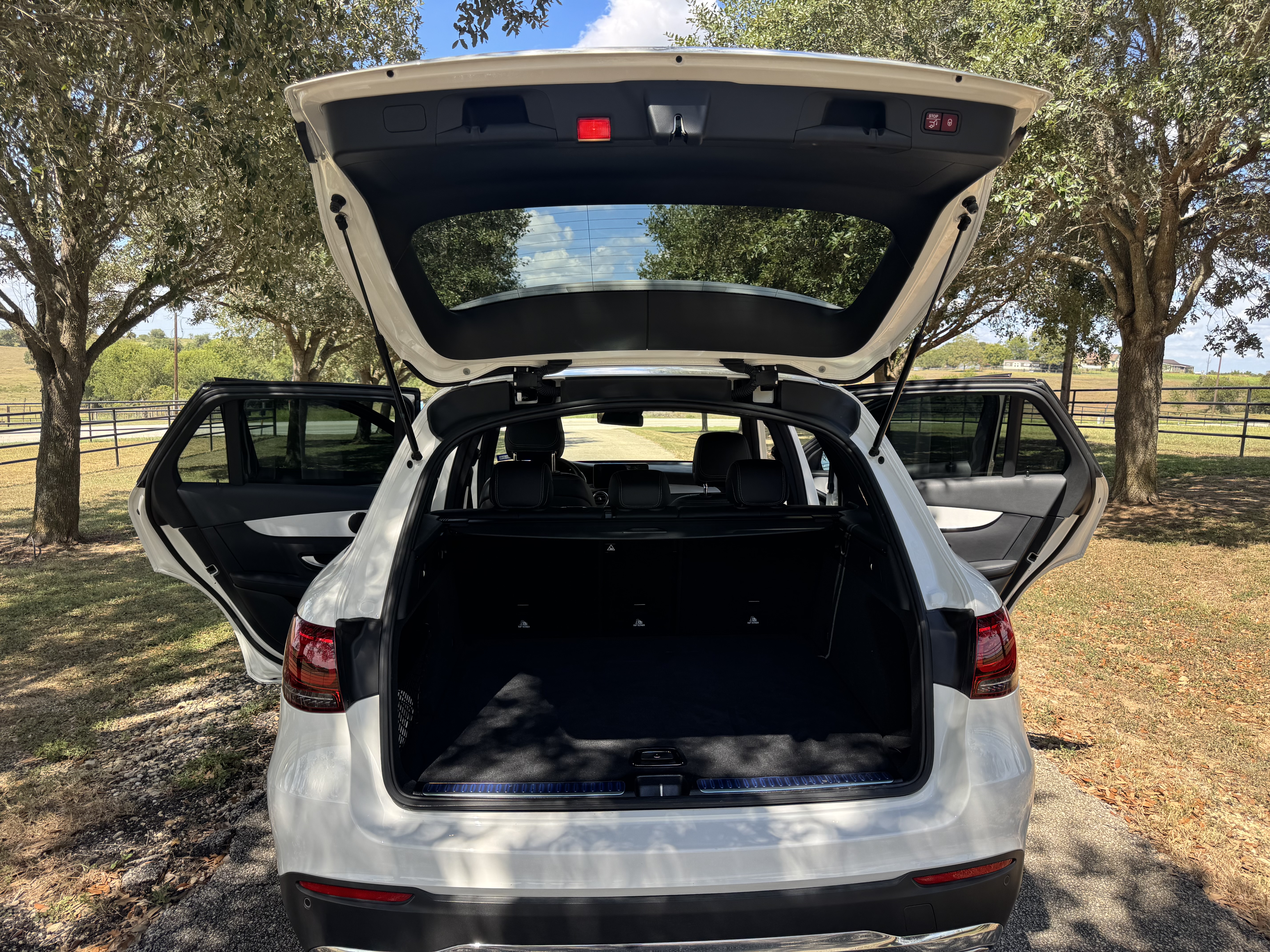 Used 2022 Mercedes-Benz GLC 300 4MATIC image 5