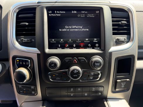 Used 2018 RAM 1500 Big Horn AWD/4WD image 22