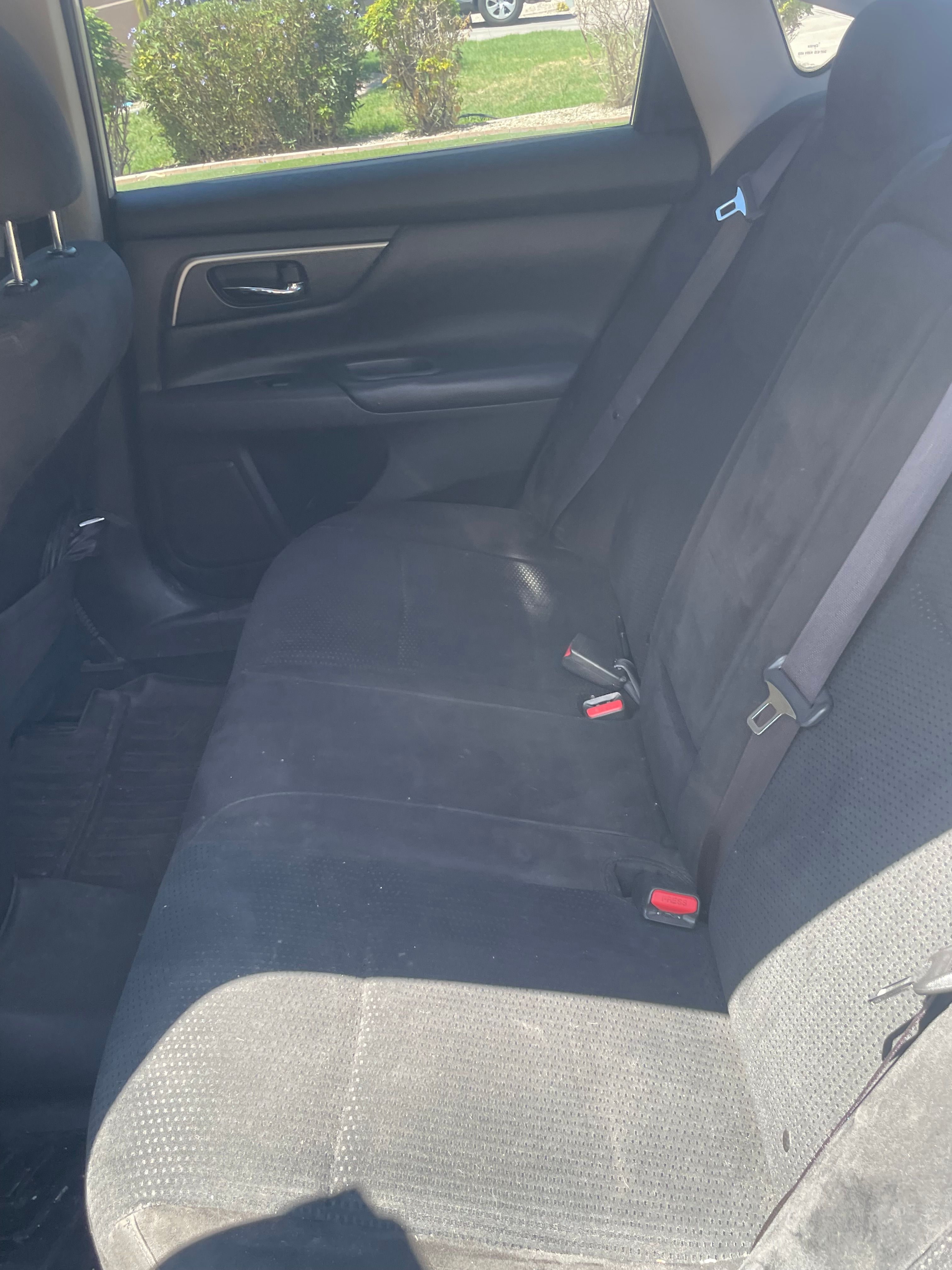 Used 2015 Nissan Altima 2.5 S w/ Power Driver Seat Package FWD image 9