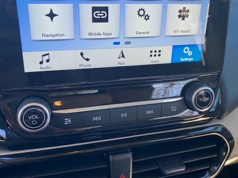 Used 2018 Ford EcoSport Titanium image 17