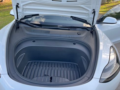 Used 2022 Tesla Model 3 image 26